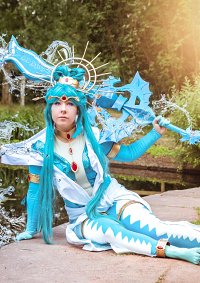 Cosplay-Cover: Djinn Equip Vinea