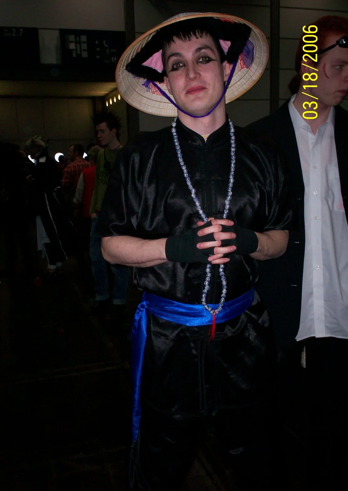 Cosplay-Cover: Dunkler Katzen Shaolin