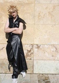 Cosplay-Cover: Cloud Strife(AC)