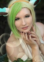 Cosplay-Cover: Leafeon [Gijinka]