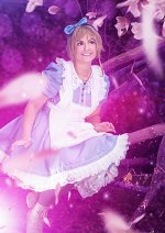 Cosplay-Cover: Card Captor Sakura (blaues Schürzenkleidchen)