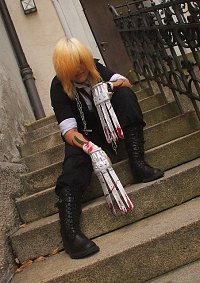 Cosplay-Cover: Gunji (Anzug)