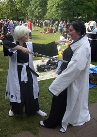 Cosplay-Cover: Aizen Sosuke (Hueco Mundo I)