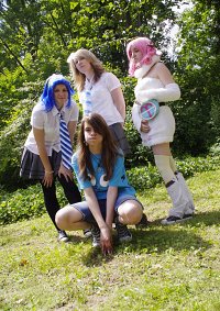 Cosplay-Cover: Lucy Heartphilia [Yousei Gakuen]