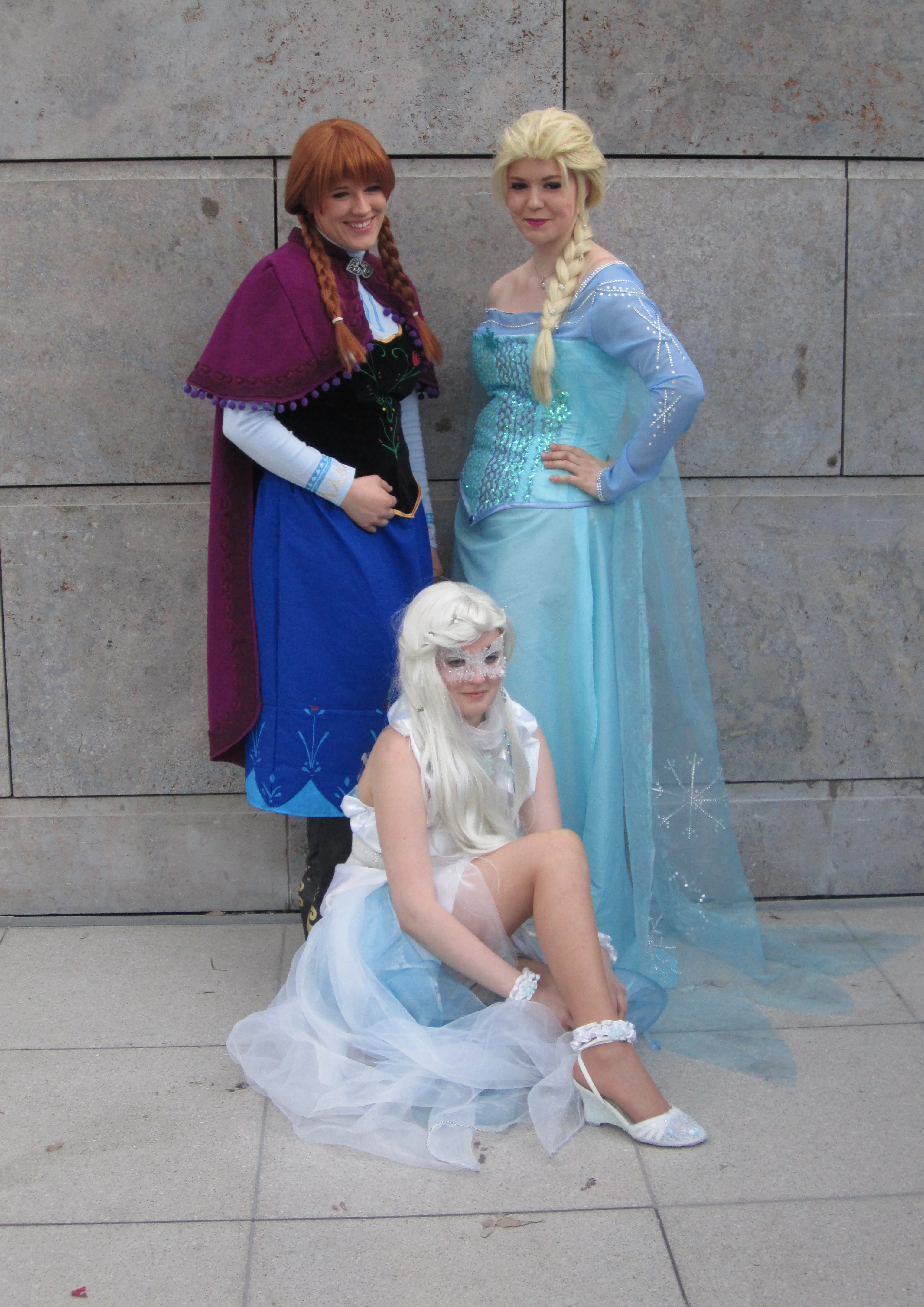 Cosplay-Cover: ICE / SNOWFLAKE
