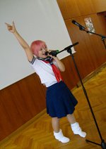 Cosplay-Cover: Shuichi (School Girl for Yuki XD)