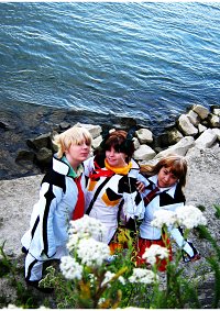 Cosplay-Cover: Haine Otomiya [Schülerratsuniform]