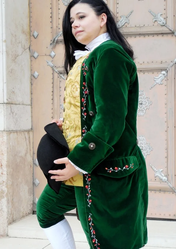 Cosplay-Cover: Louis de Pointe du Lac (Emerald)