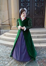Cosplay-Cover: Elizabethan Fitted Gown
