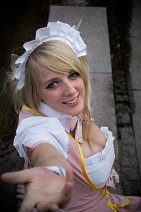 Cosplay-Cover: Lucy Heartfilia (Pink Maid)