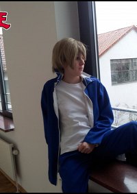 Cosplay-Cover: Joey (Schuluniform)