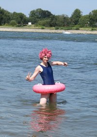 Cosplay-Cover: Natsu Dragneel (Swimsuit)