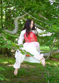 Cosplay-Cover: China-dressed