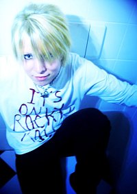 Cosplay-Cover: Ruki "It's Only Rock`n' Roll*