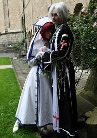 Cosplay-Cover: Sister Esther Blanchett (White Novice)