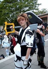 Cosplay-Cover: Sora Über Form