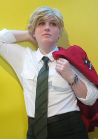 Cosplay-Cover: Haruka Tenō (Schuluniform)