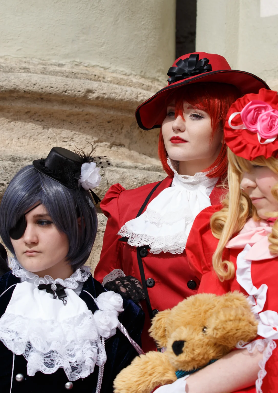 Cosplay-Cover: Madam Red