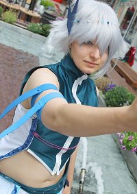 Cosplay-Cover: Lugia (Gijinka - God of the Sea)