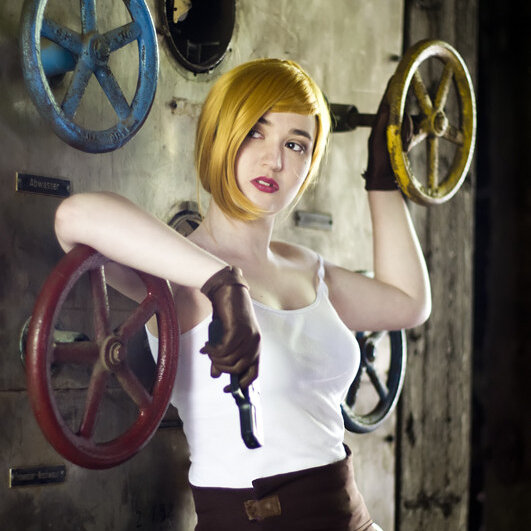 Cosplay: Lieutenant Helga Katrina Sinclair [Atlantis]