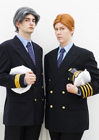 Cosplay-Cover: Captain Martin Crieff [BBC's Cabin Pressure]