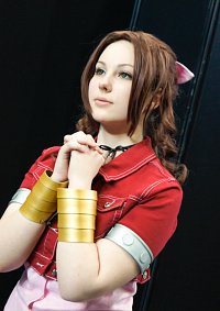 Cosplay-Cover: Aerith Gainsborough