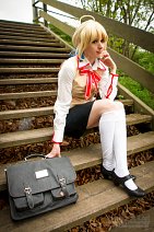 Cosplay-Cover: Saber Schuluniform