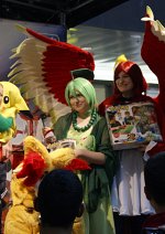 Cosplay-Cover: Pokemon Day 2013 - Ho-oh