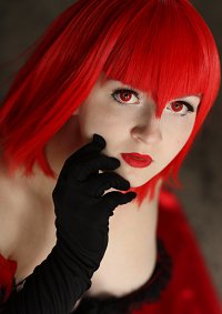 Cosplay-Cover: Madame Red