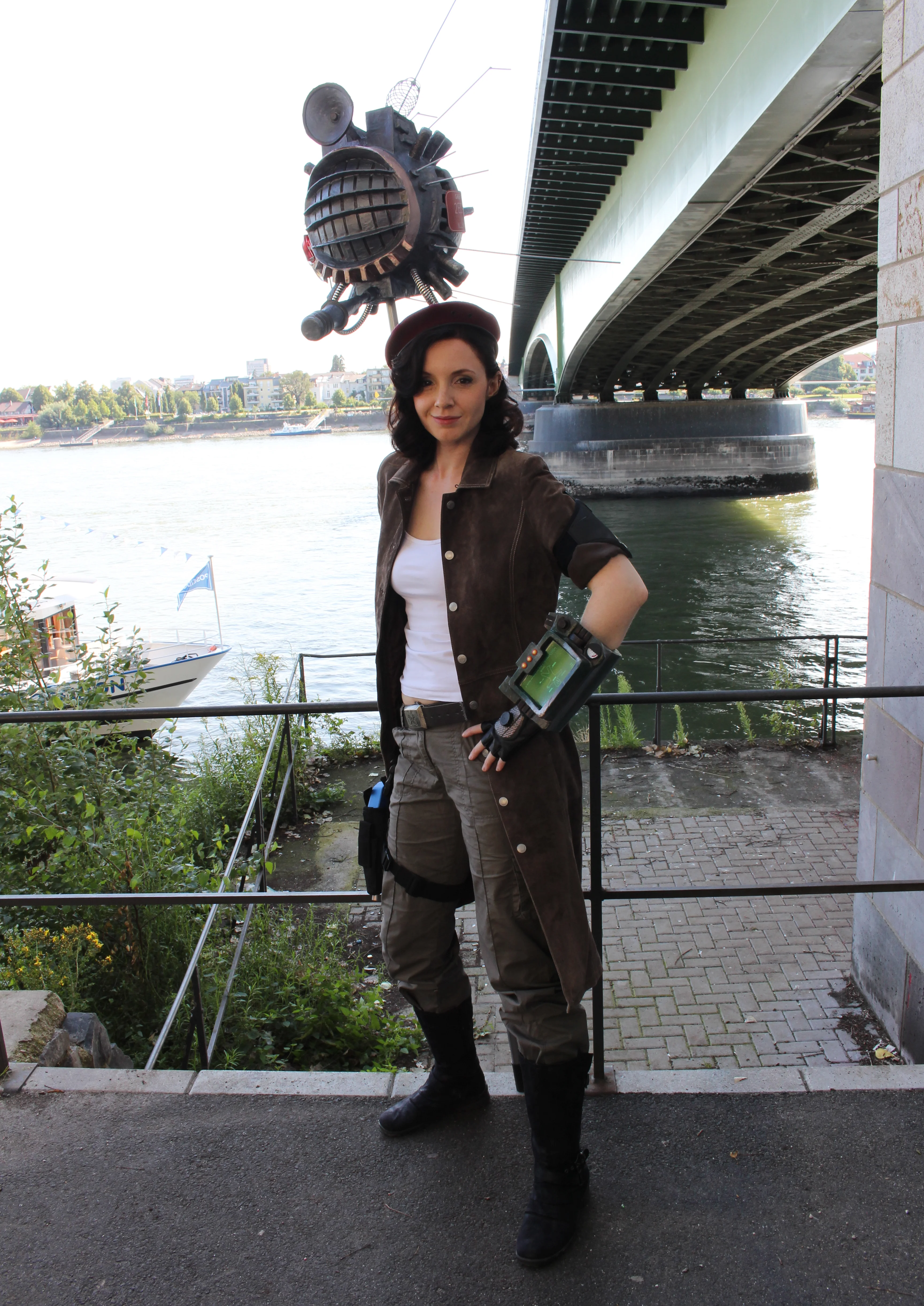 Cosplay-Cover: Der Kurier aus Fallout New Vegas