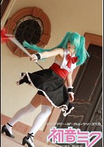 Cosplay-Cover: Miku Hatsune [CruelClocks]