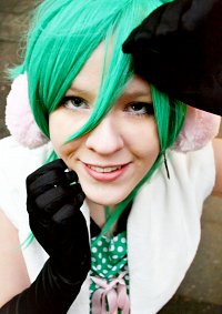 Cosplay-Cover: Gumi  [Happy Synthesizer]