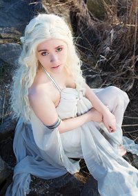 Cosplay-Cover: Daenerys Targaryen  [[Wedding Dress]]
