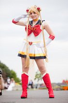 Cosplay-Cover: Super Sailor Moon