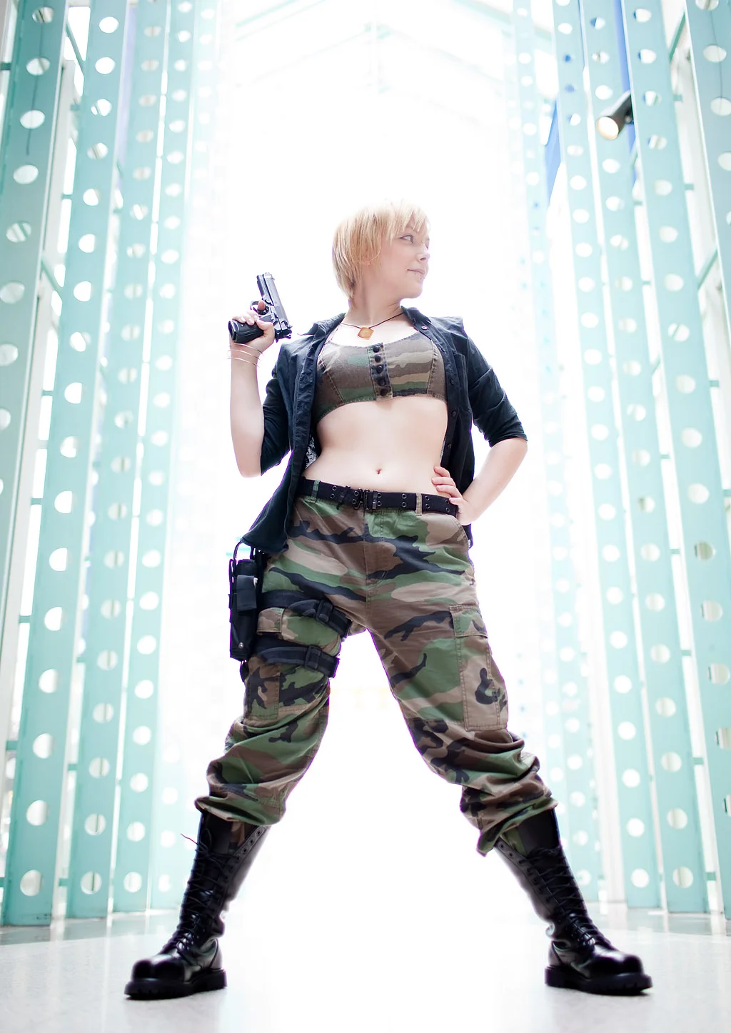 Cosplay-Cover: Aya Brea [Eigenkreation]