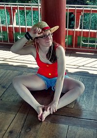 Cosplay-Cover: Monkey D. Luffy [female]