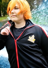 Cosplay-Cover: Momotaru (Trainingsanzug)