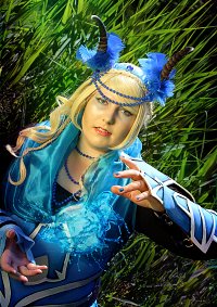 Cosplay-Cover: Wasserkriegerin