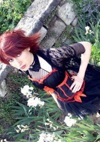 Cosplay-Cover: Red-Black-Dressed-Up [WGT 2012]