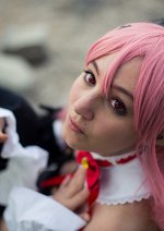 Cosplay-Cover: Krul Tepes