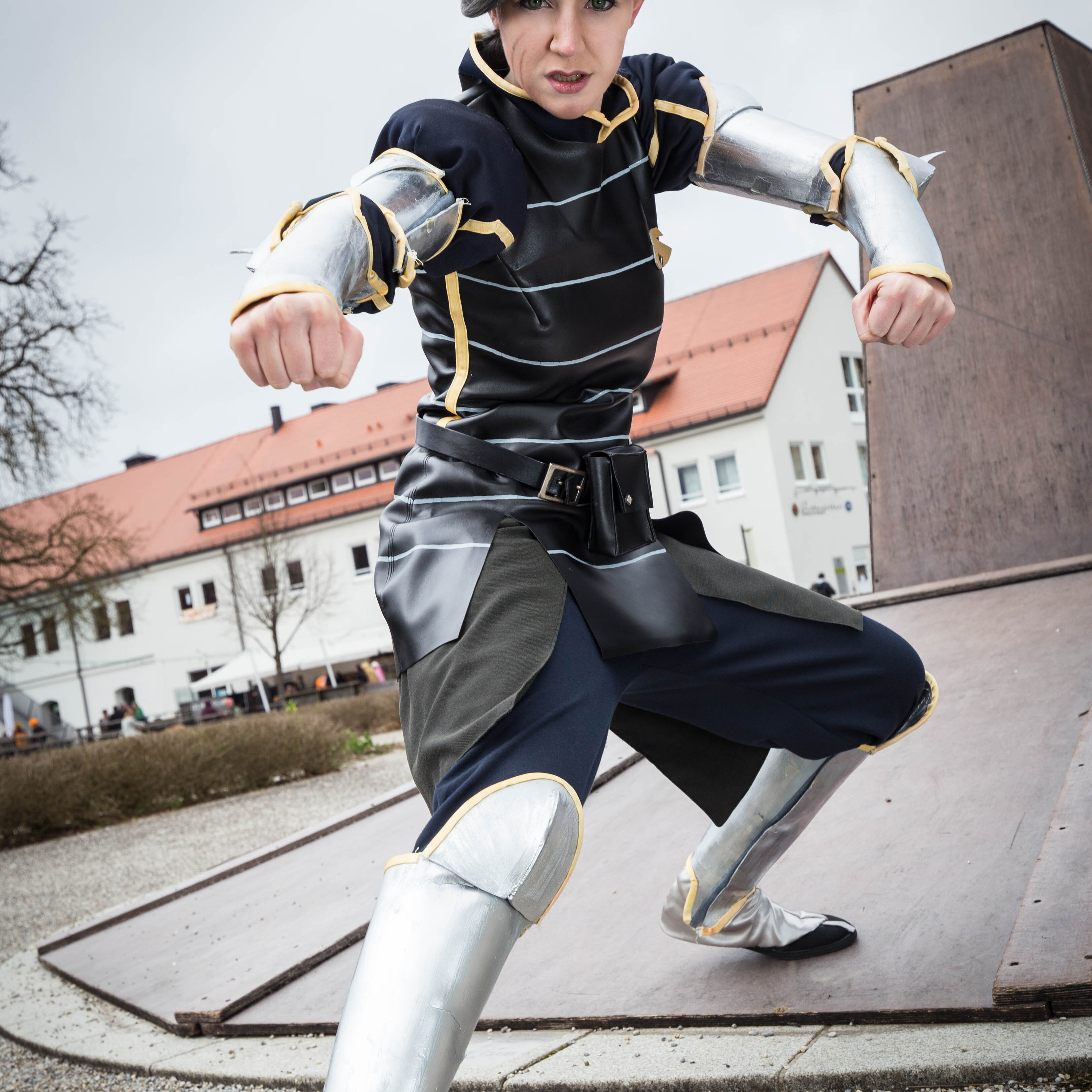 Cosplay: Lin Beifong [Chief of Police]