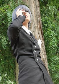 Cosplay-Cover: Ciel Phantomhive [Funeral]