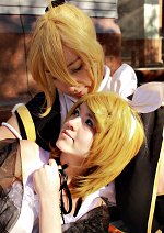 Cosplay-Cover: Rin Kagamine [Synchronicity]