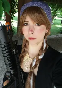 Cosplay-Cover: Anna Arendelle [Walking Disney]
