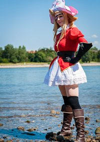 Cosplay-Cover: Edea Lee [Pirate]