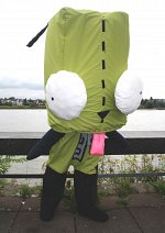 Cosplay-Cover: Gir