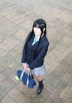 Cosplay-Cover: Mio Akiyama (Schuluniform)