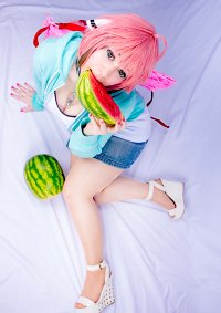 Cosplay-Cover: Ikaros (casual)