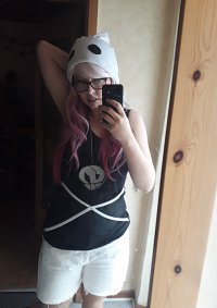 Cosplay-Cover: Team Skull Rüpel