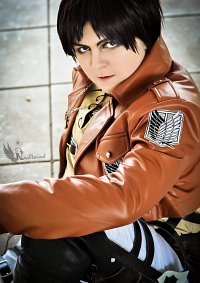 Cosplay-Cover: Eren Jaeger エレン・イェーガー [Scouting Corps]